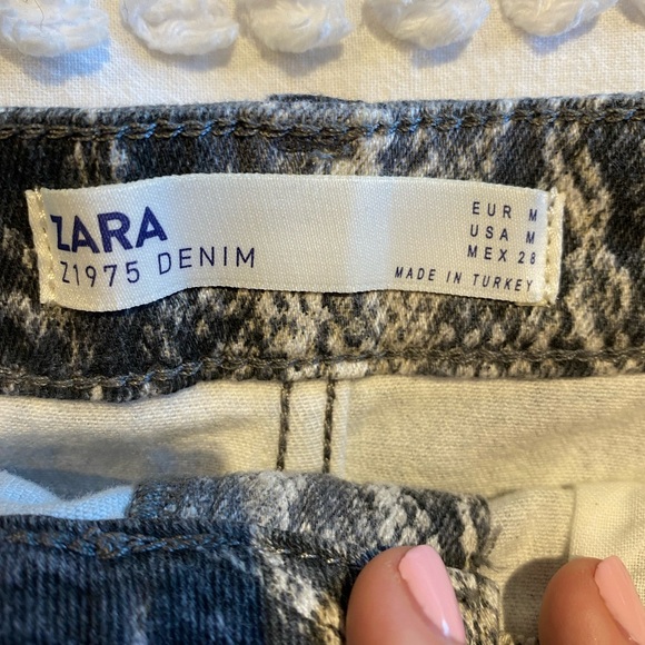 Python Zara denim skirt - Picture 4 of 6